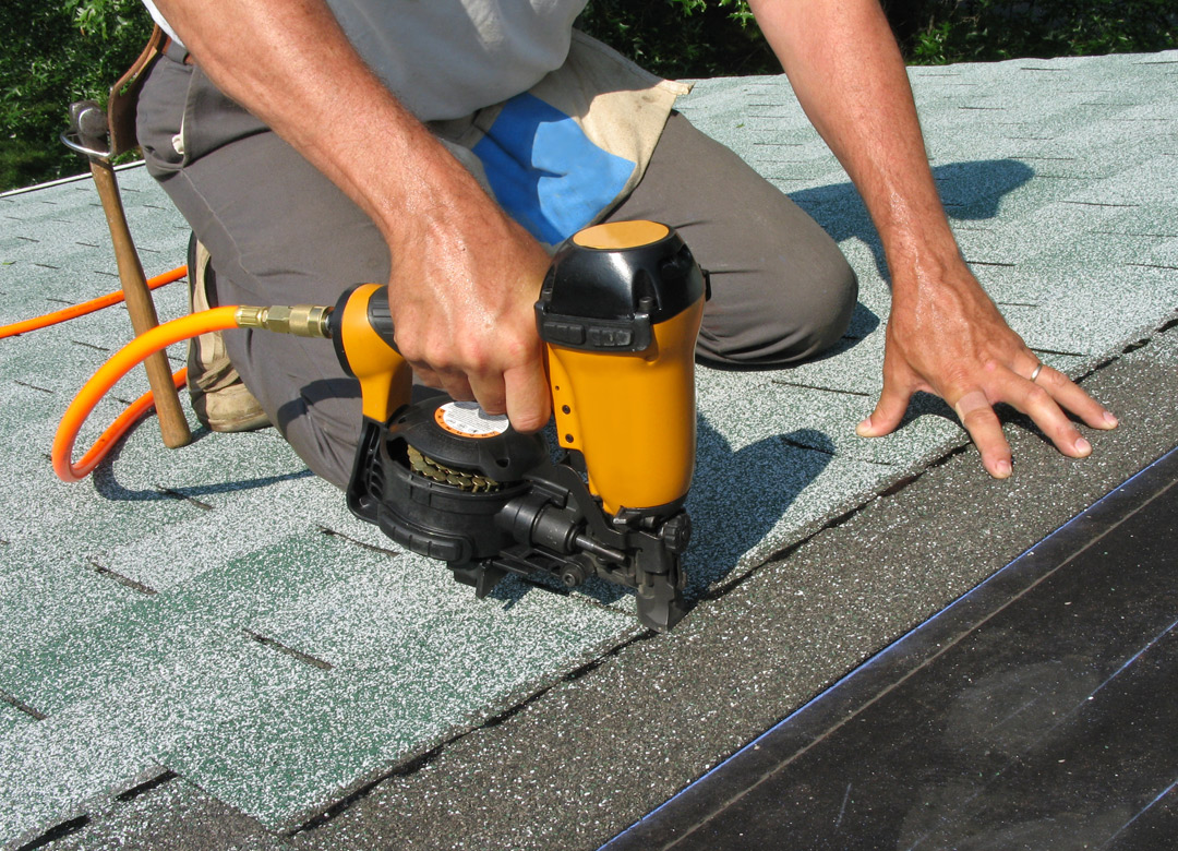 Applying Shingles - Commercial Roofing